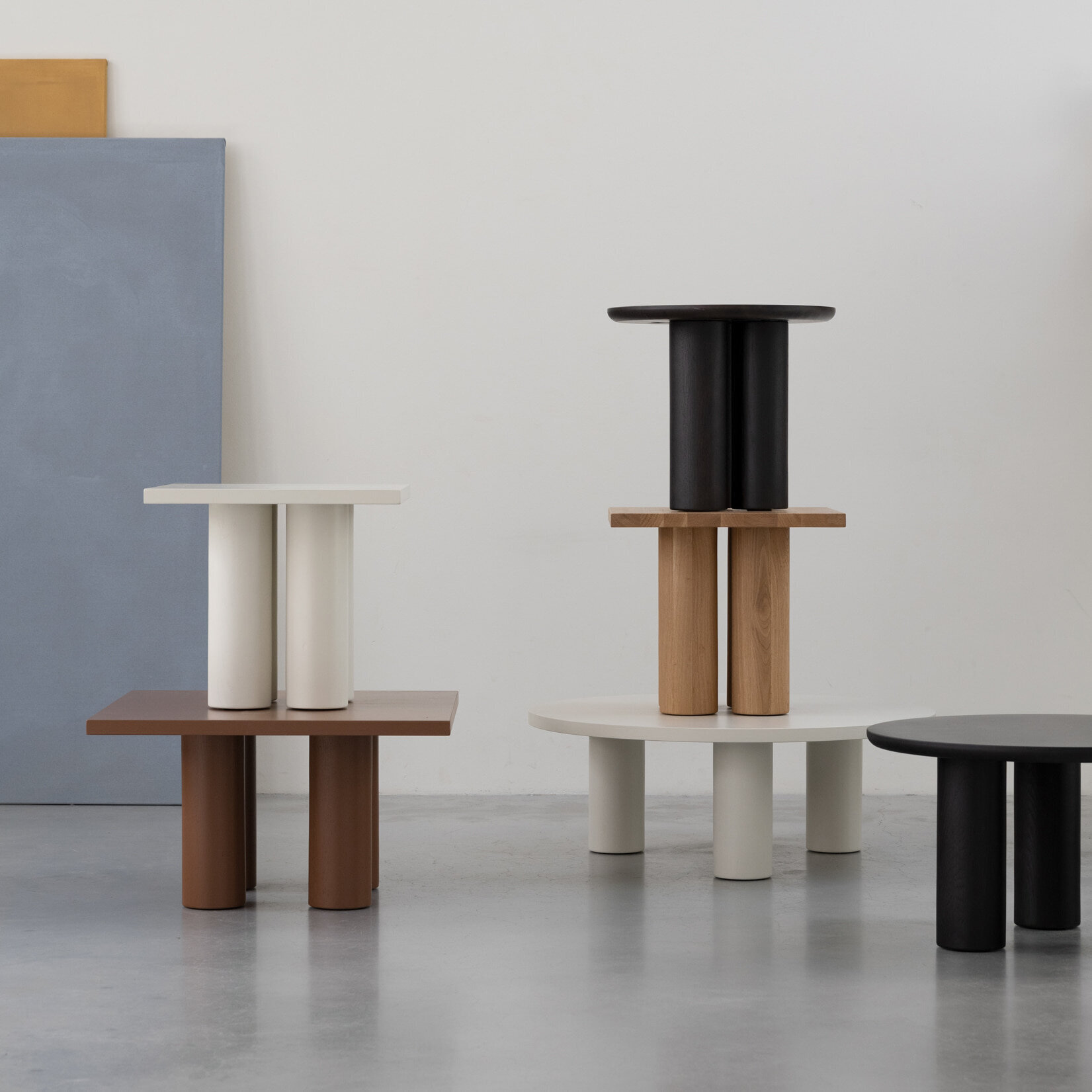 Design Coffee Table | Pillar Coffee Table round 70 Oak pebble grey | Oak pebble grey | Studio HENK| 