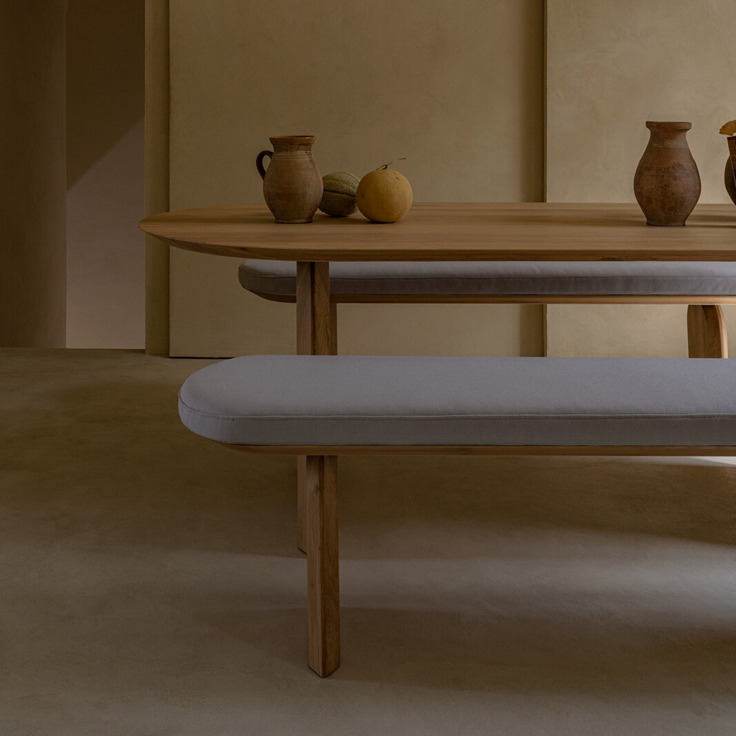 Flat oval Design dining table | Slot Oak smoked stain | Oak smoked | Studio HENK| 