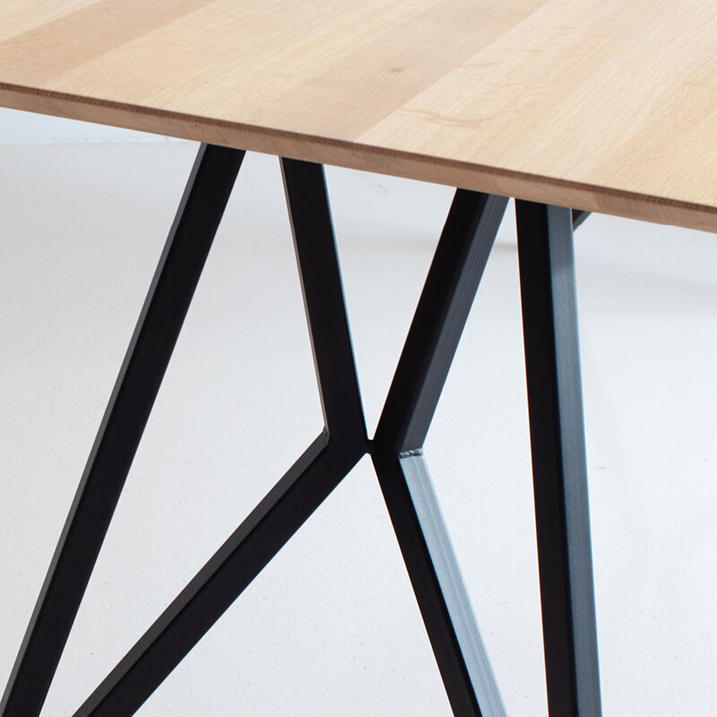 Rectangular Design dining table | Butterfly Steel black powdercoating | Oak natural lacquer  | Studio HENK| 