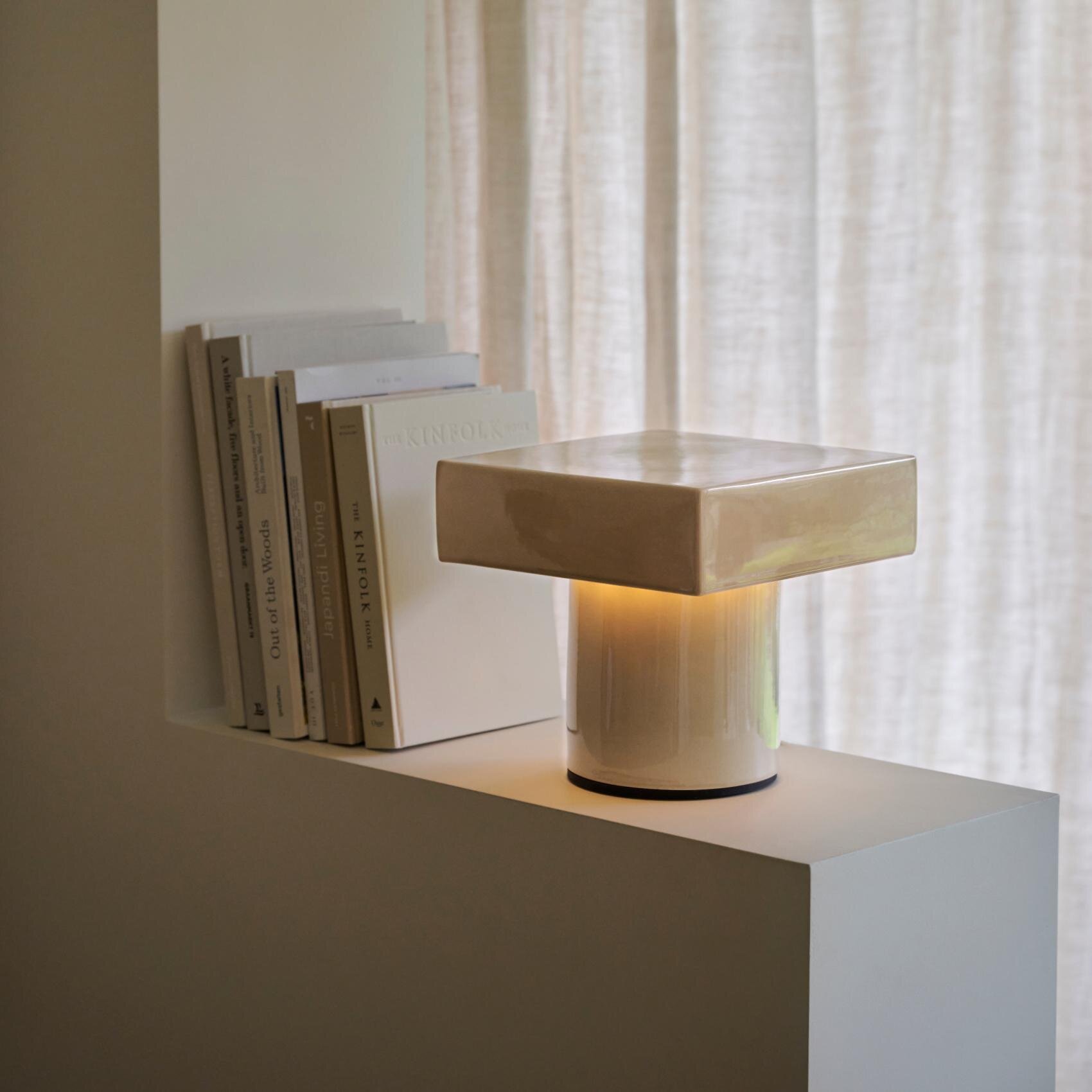 Design lighting | Display table lamp | Studio HENK| 