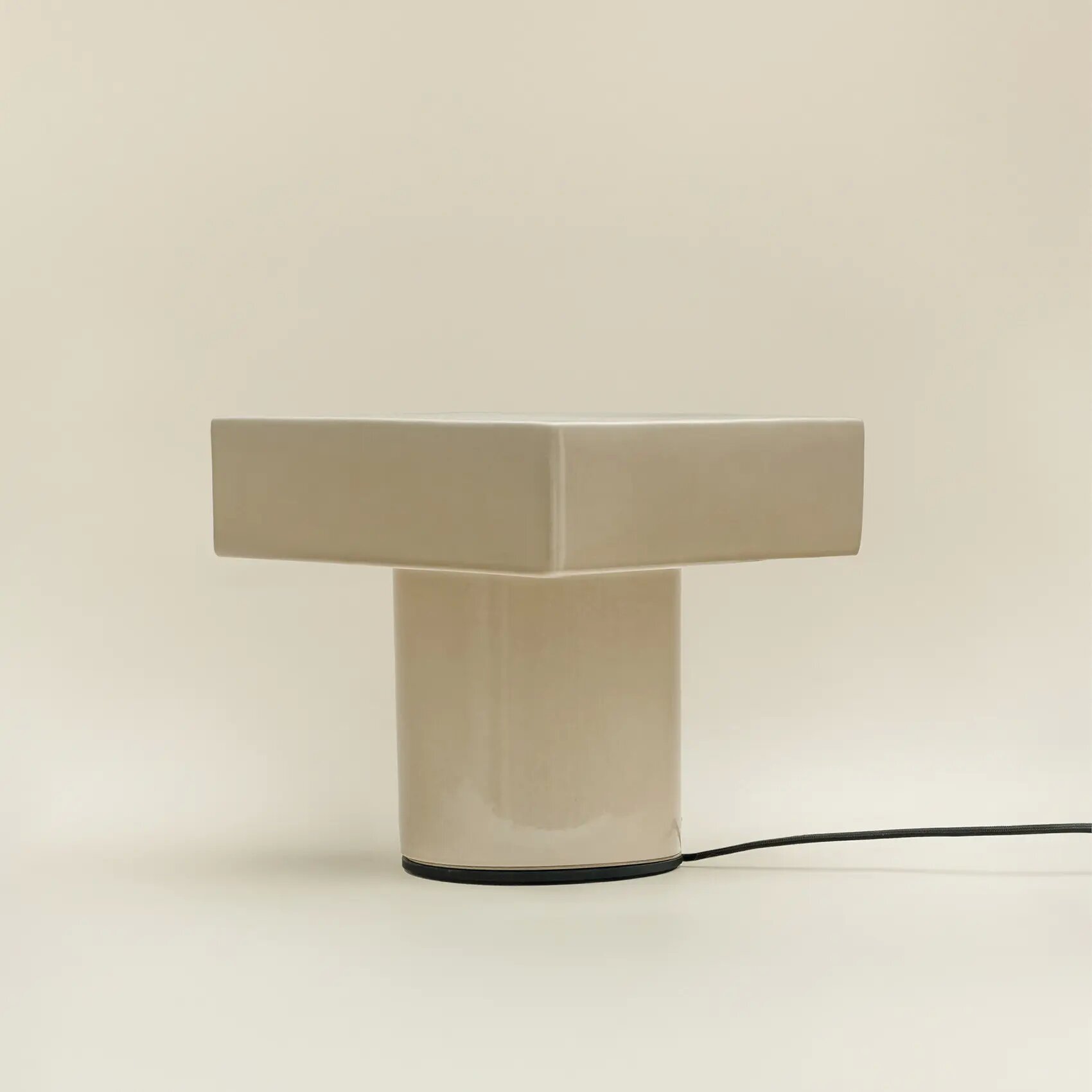 Design lighting | Display table lamp | Studio HENK| 