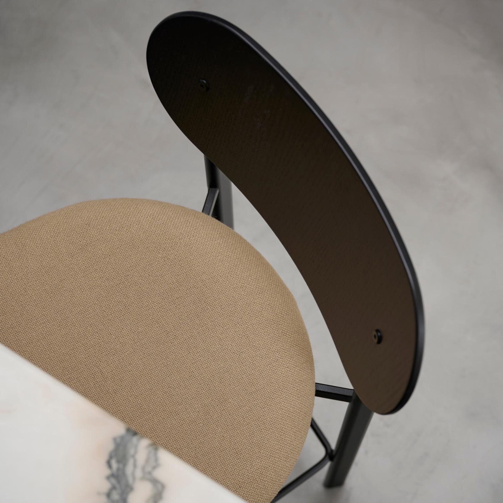 Design stool Oblique Stool 77 | orion cream02 | Studio HENK| 