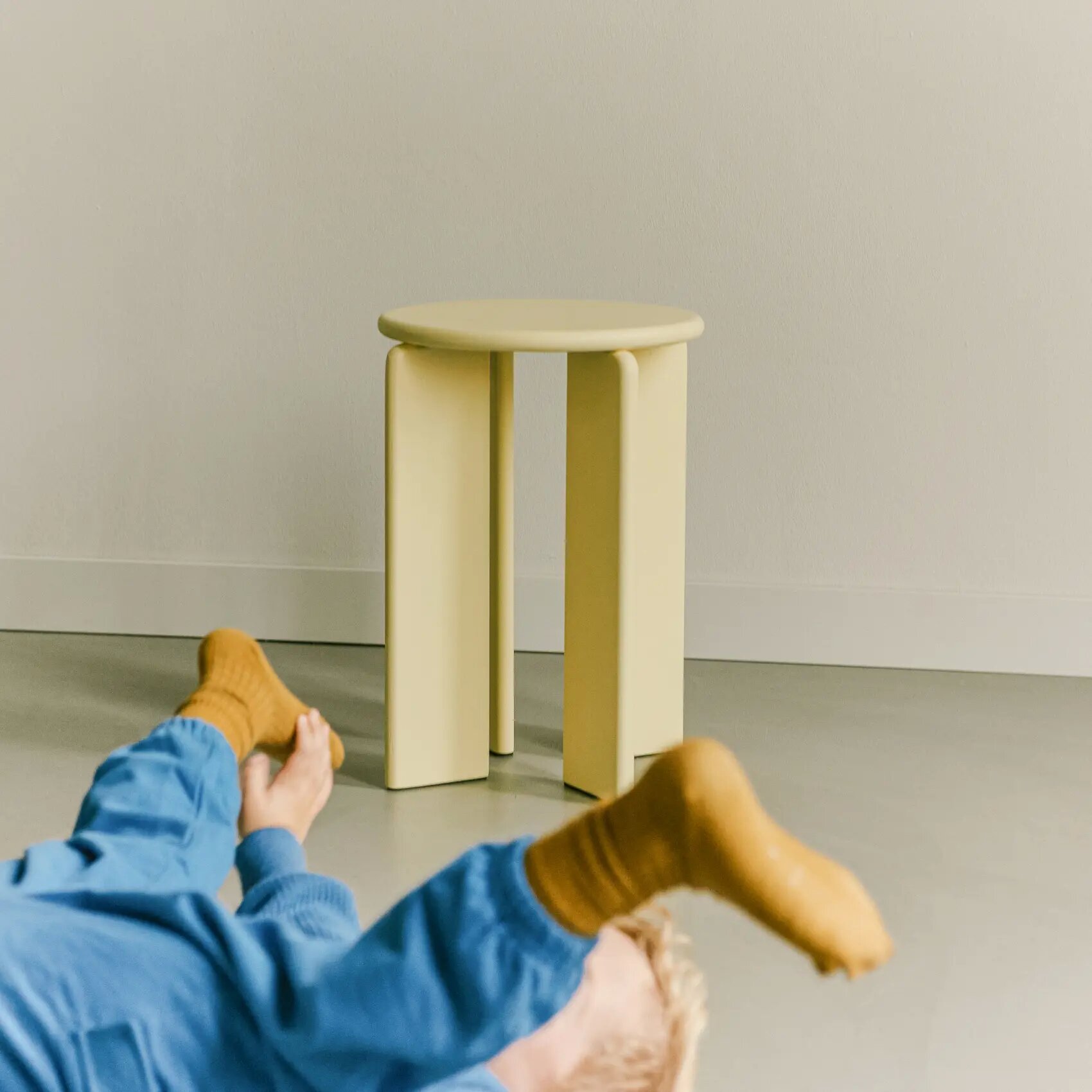 Design Coffee Table | Soft Coffee Table 50 Oak blue lacquer | Oak blue lacquer | Studio HENK| 